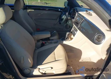 2013 Volkswagen Beetle 2.0T from USA, damaged, VIN 3VW7T7AT4DM830908